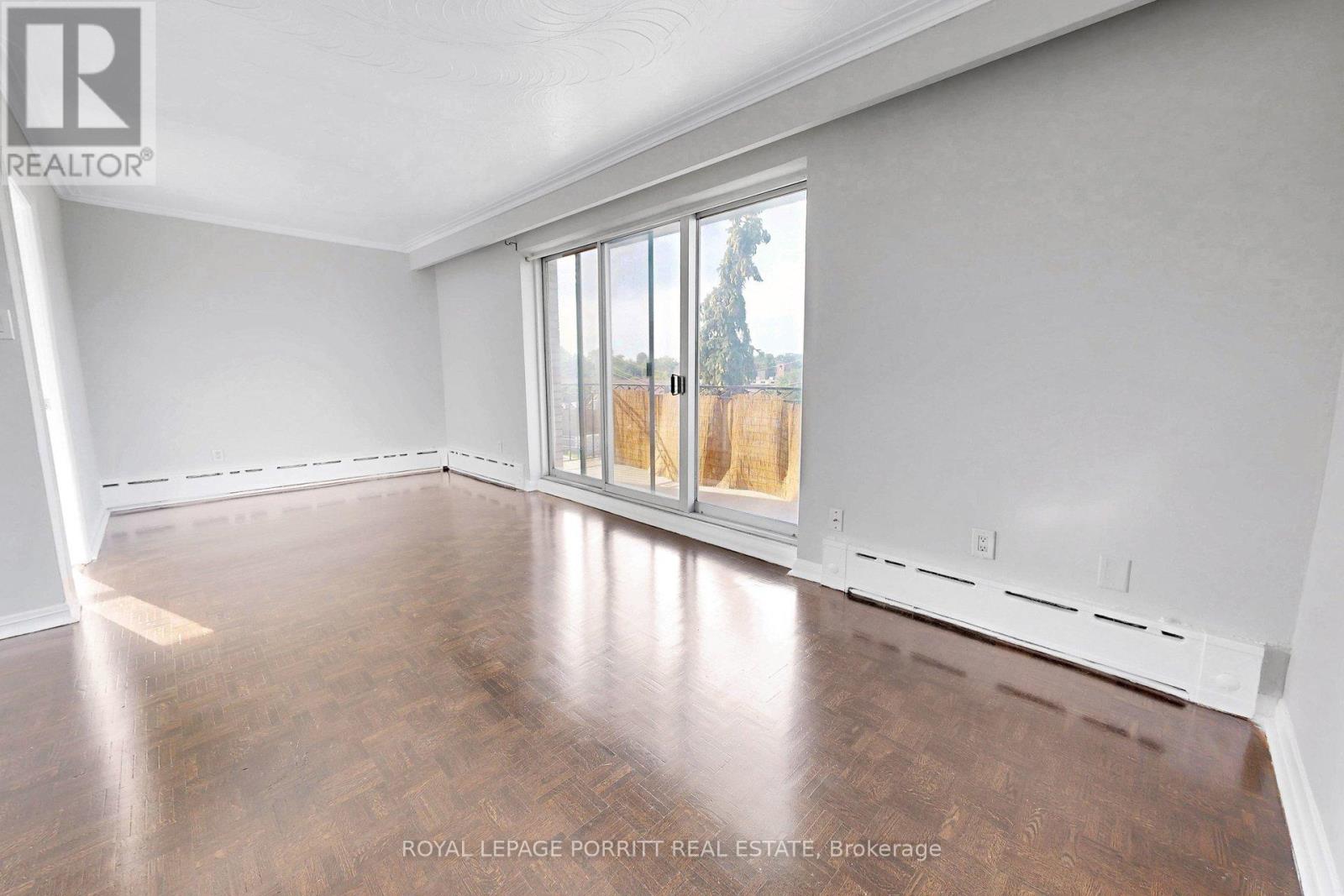 39 - 2 Superior Avenue, Toronto, Ontario  M8V 2M3 - Photo 11 - W13518914