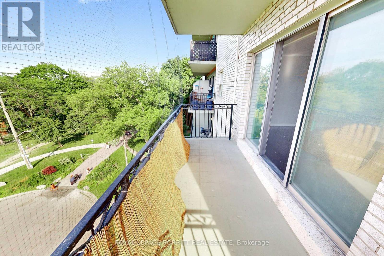 39 - 2 Superior Avenue, Toronto, Ontario  M8V 2M3 - Photo 17 - W13518914