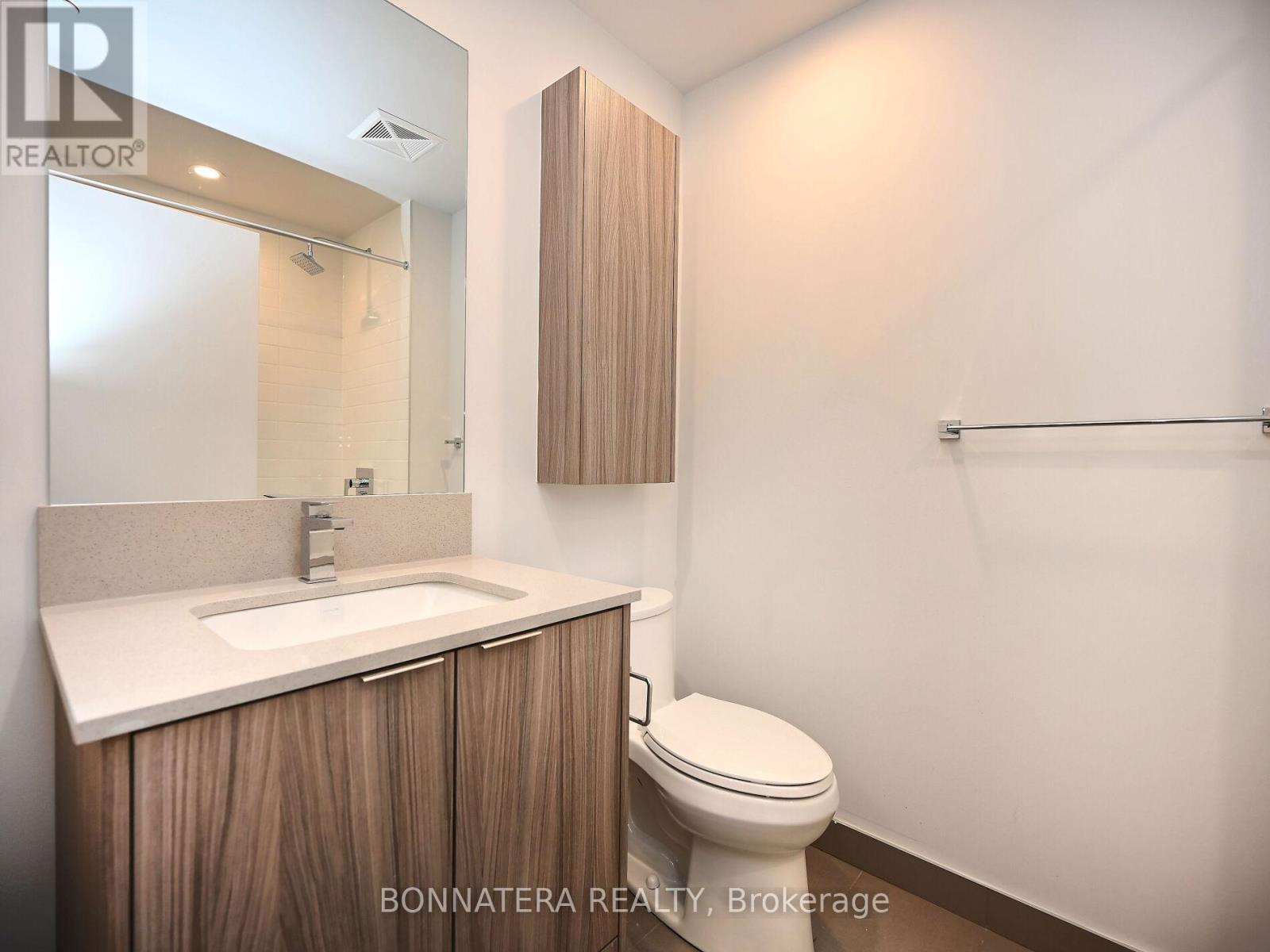 1602 - 430 Square One Drive, Mississauga, Ontario  L5B 0L6 - Photo 24 - W13518970