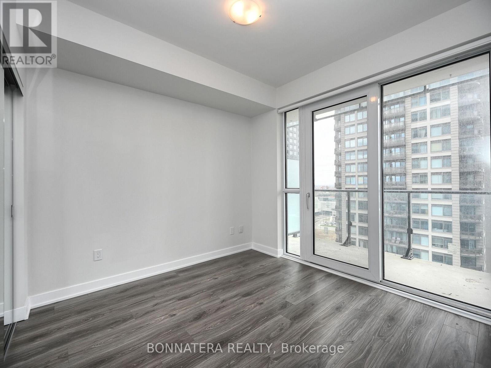 1602 - 430 Square One Drive, Mississauga, Ontario  L5B 0L6 - Photo 28 - W13518970