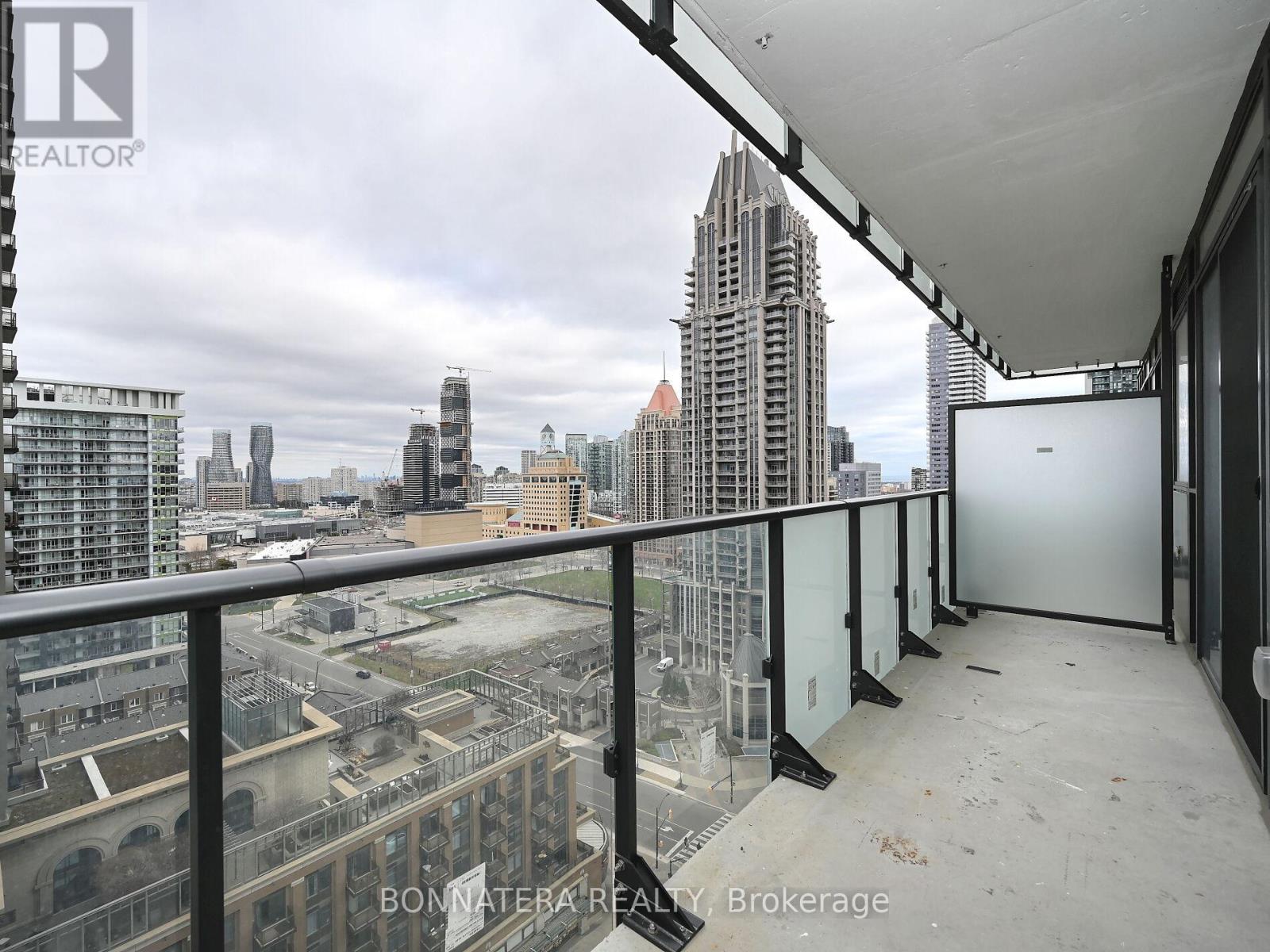 1602 - 430 Square One Drive, Mississauga, Ontario  L5B 0L6 - Photo 31 - W13518970