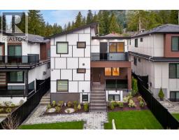 806 MONTROYAL BOULEVARD, North Vancouver, British Columbia