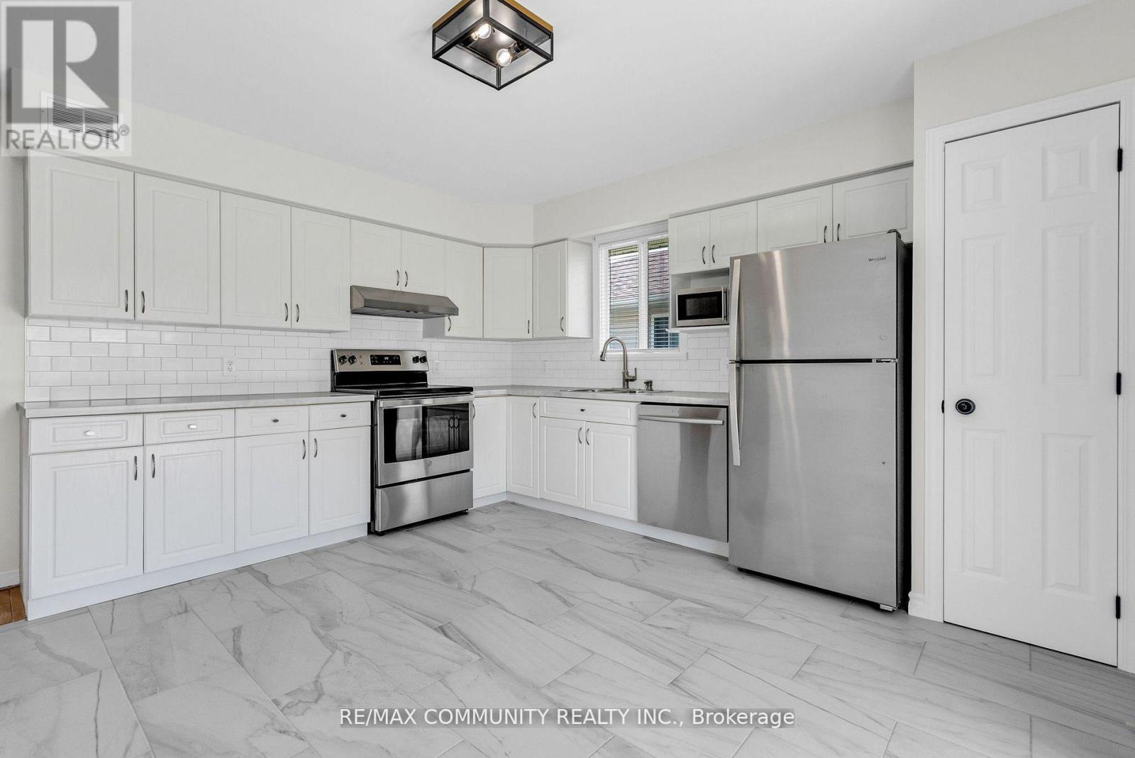 276 Northwoods Crescent, Cornwall, Ontario  K6H 7K3 - Photo 4 - X13518788