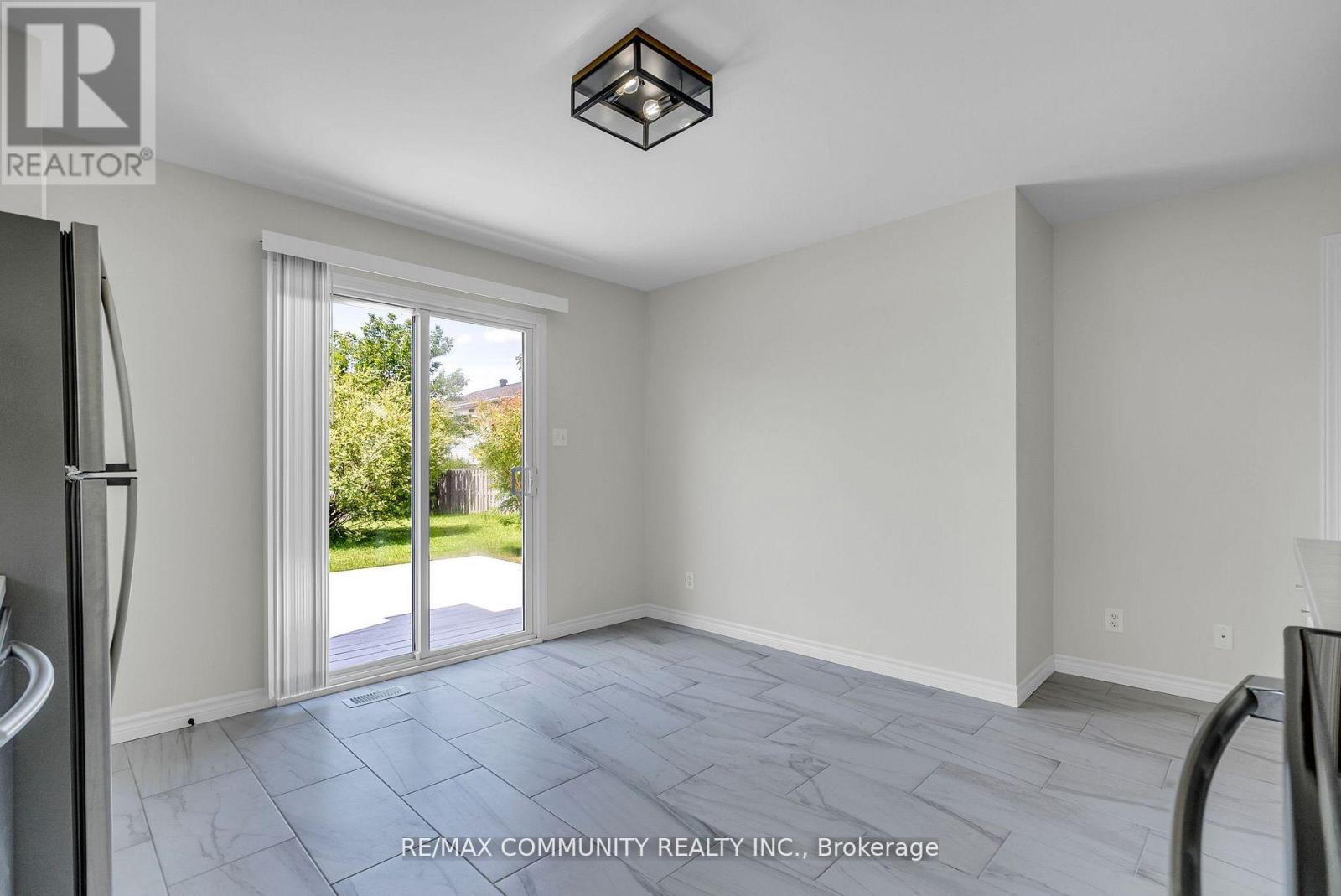 276 Northwoods Crescent, Cornwall, Ontario  K6H 7K3 - Photo 6 - X13518788