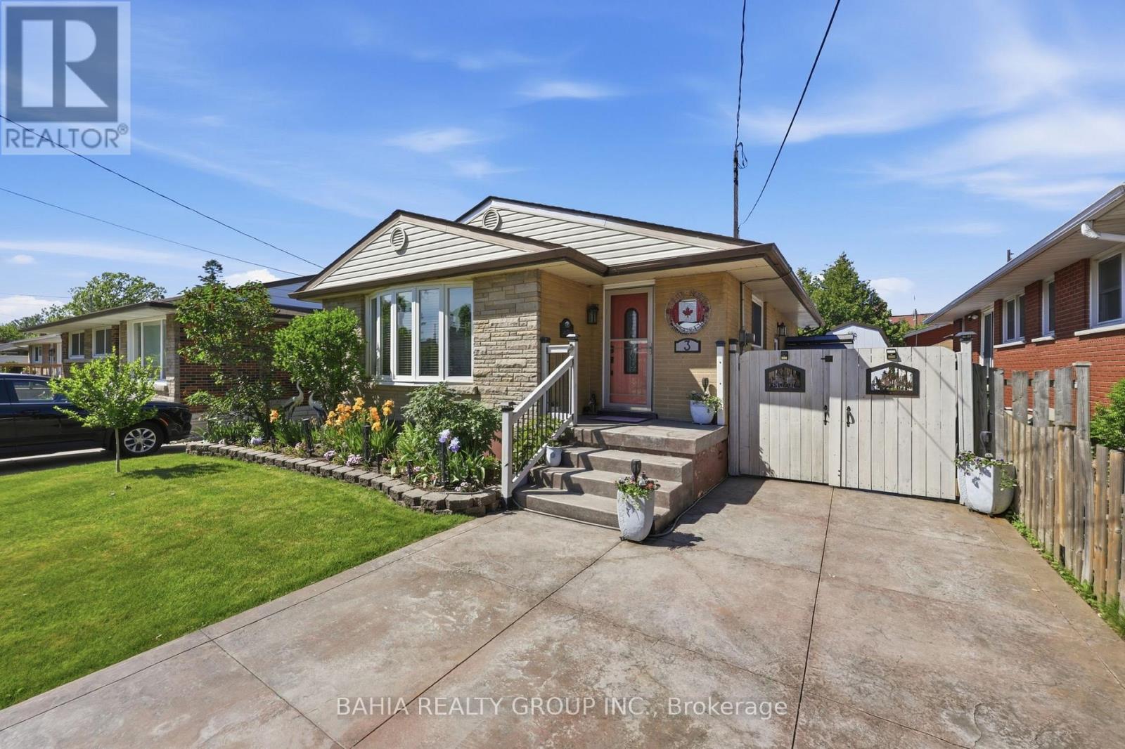 3 Kenwood Crescent, Hamilton, Ontario  L8T 1W3 - Photo 4 - X13518854