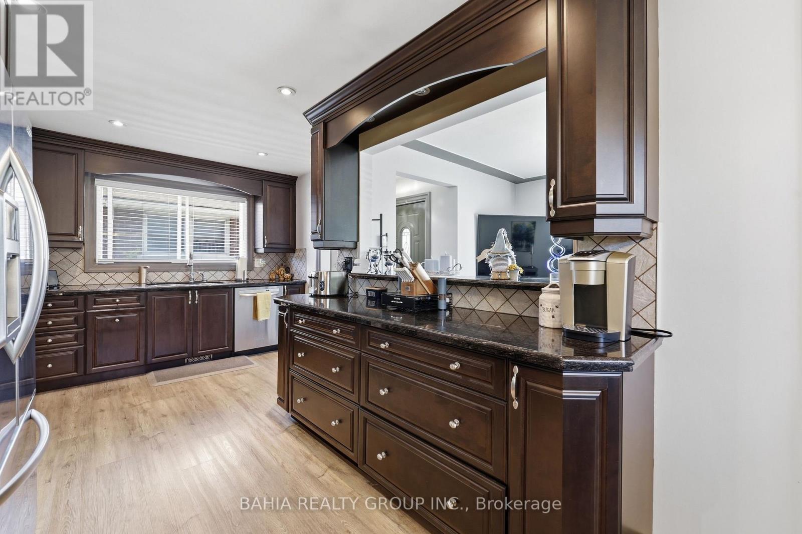 3 Kenwood Crescent, Hamilton, Ontario  L8T 1W3 - Photo 8 - X13518854