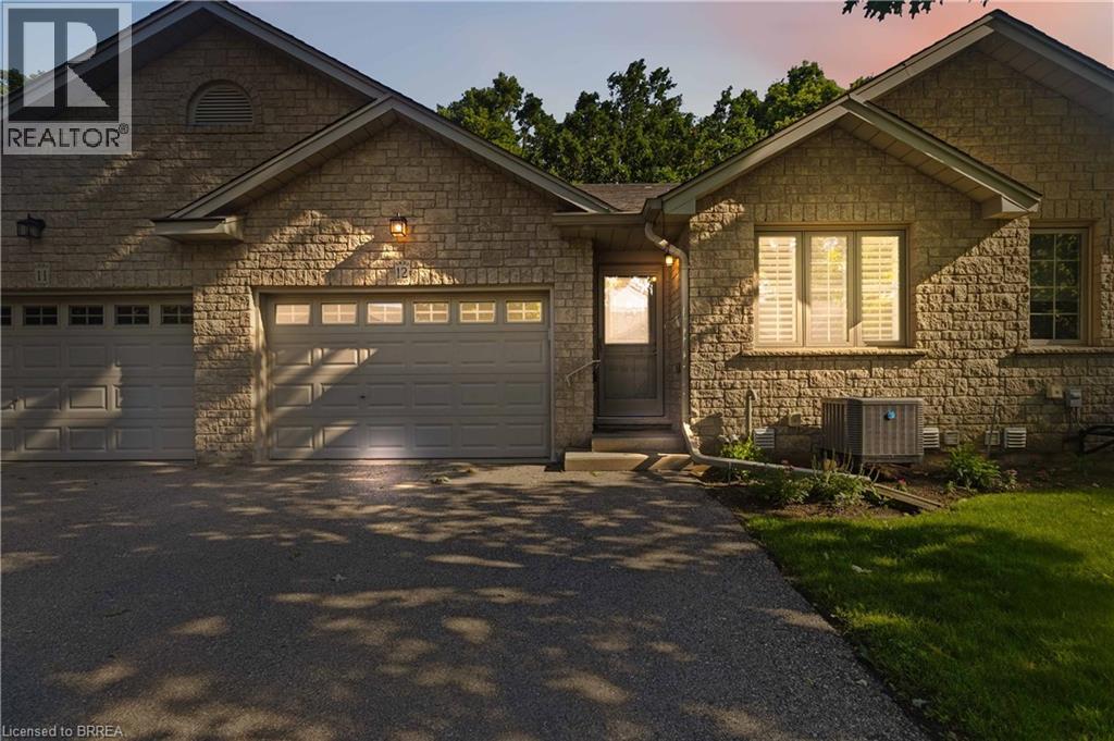 35 STRATFORD Terrace Unit# 12, Brantford