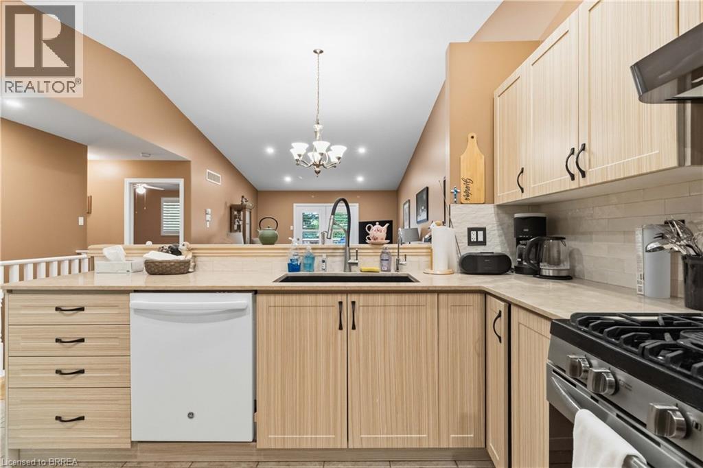 35 Stratford Terrace Unit# 12, Brantford, Ontario N3T 6R8 - Photo 13 - 40844352