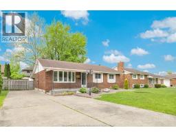 1570 LAURIER DRIVE, LaSalle, Ontario