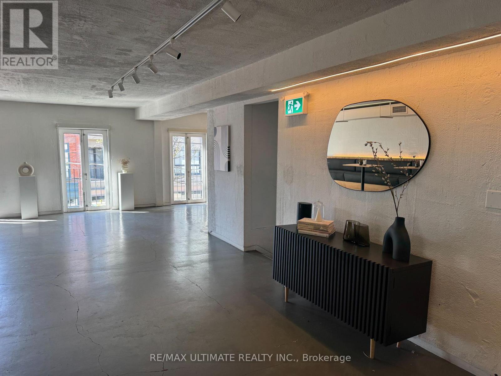 300 King Street E, Toronto, Ontario  M5A 1K4 - Photo 33 - C13516028