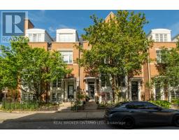 12 EAST YORK AVENUE, Toronto, Ontario