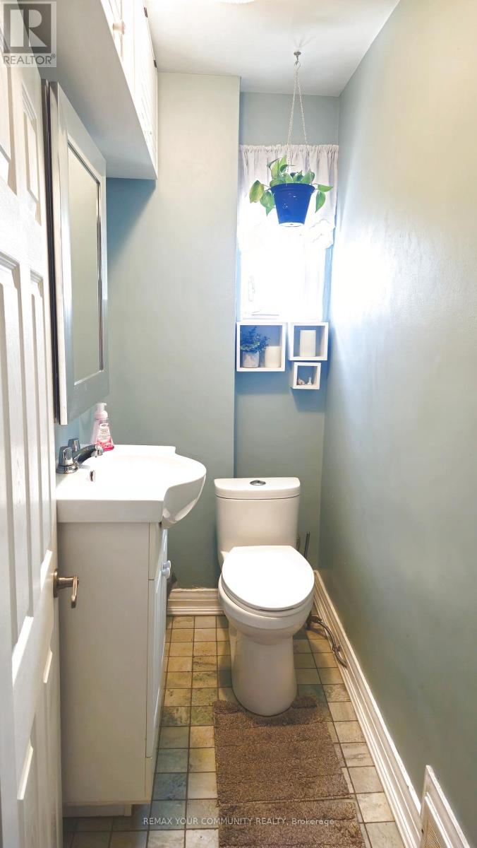 520 Cormwell Avenue, Oshawa, Ontario  L1J 4V4 - Photo 15 - E13518732