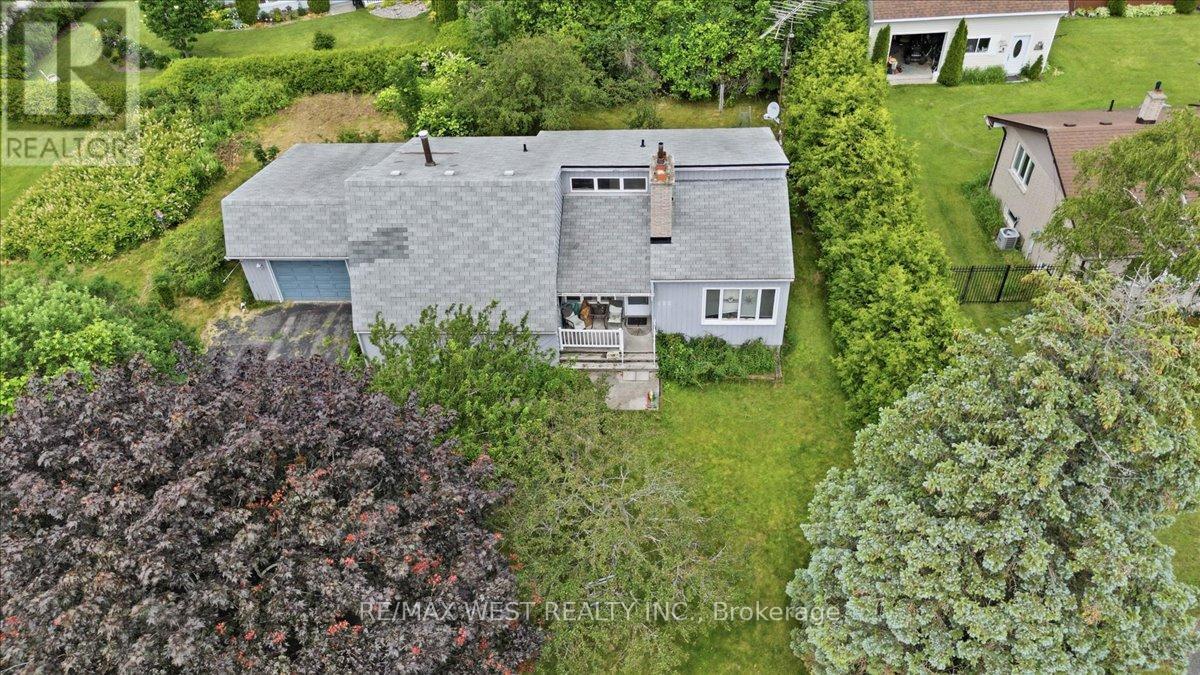 122 HARBOUR STREET, Brighton, Ontario