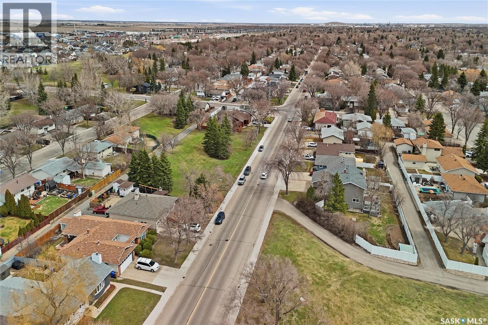 404 Dalgliesh Drive, Regina, Saskatchewan  S4R 6J1 - Photo 56 - SK041415