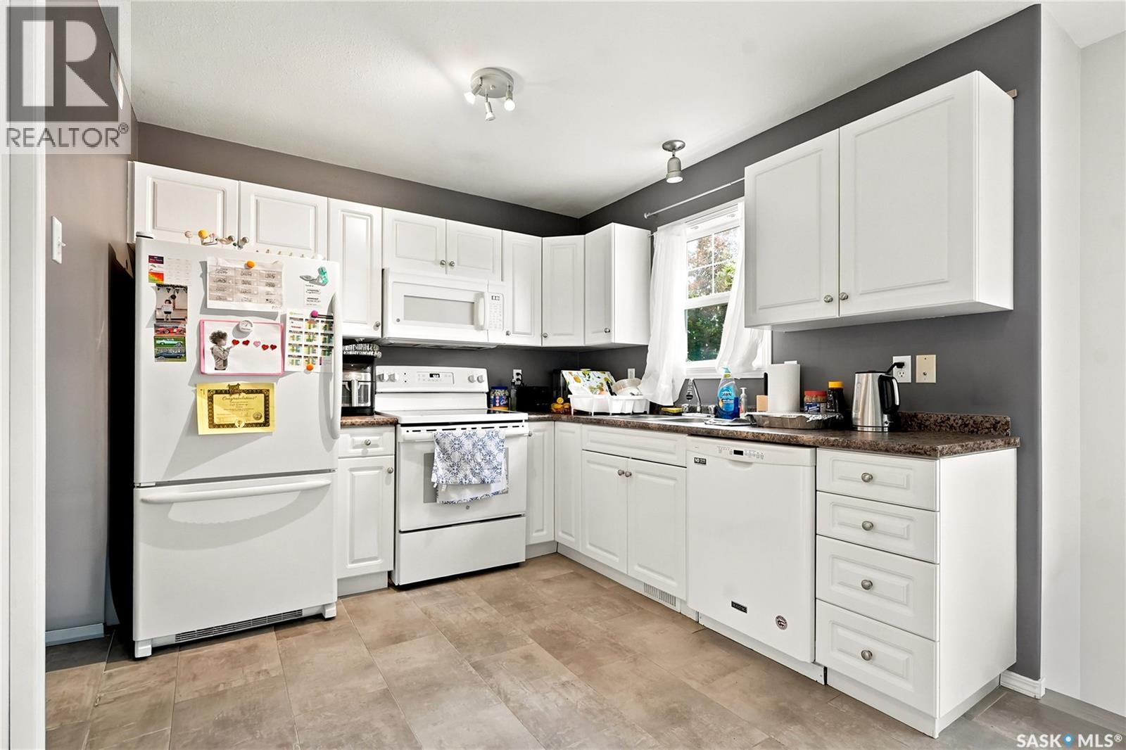 8 203 Herold Terrace, Saskatoon, Saskatchewan  S7V 1H4 - Photo 10 - SK041406