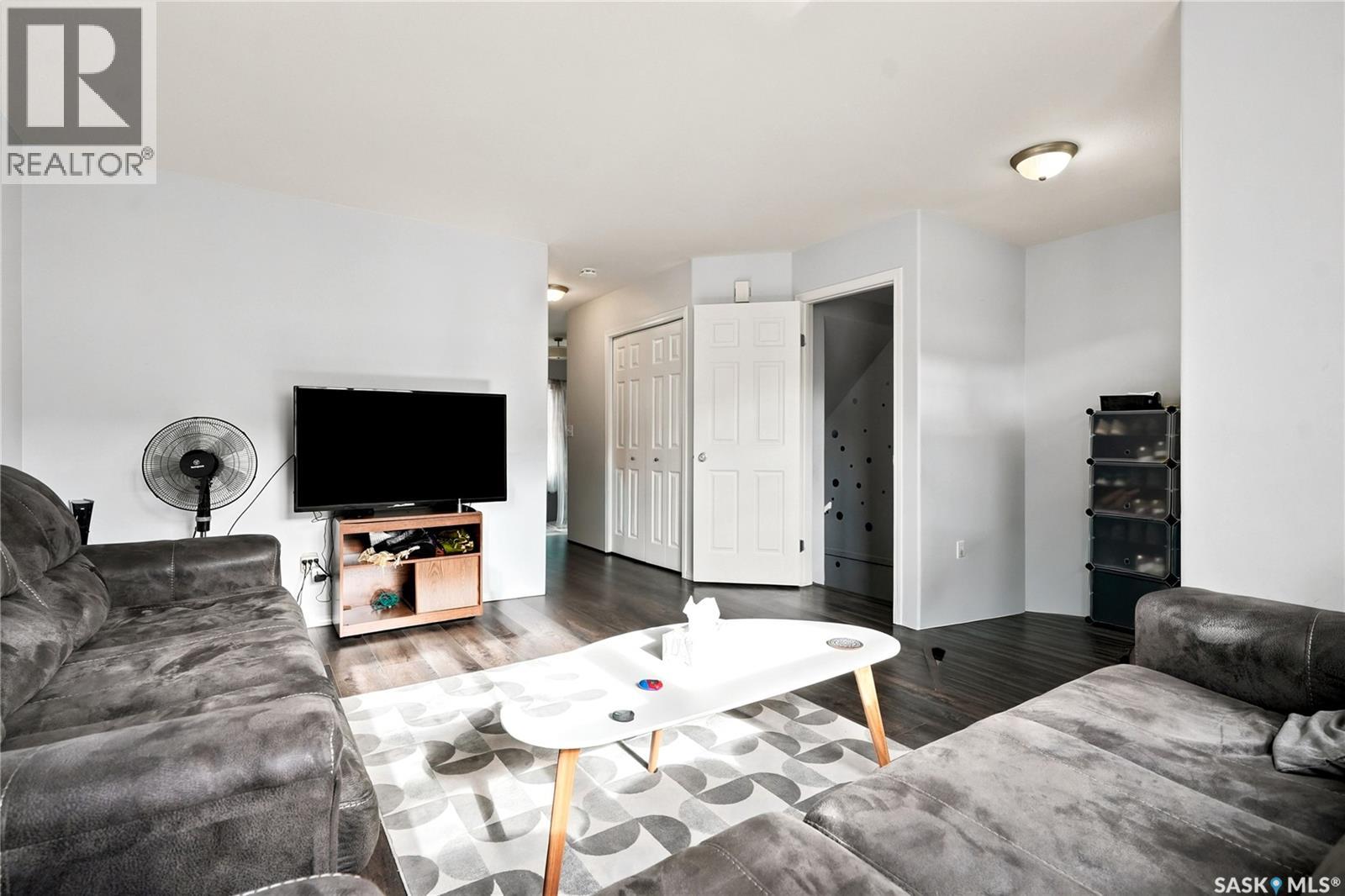 8 203 Herold Terrace, Saskatoon, Saskatchewan  S7V 1H4 - Photo 6 - SK041406