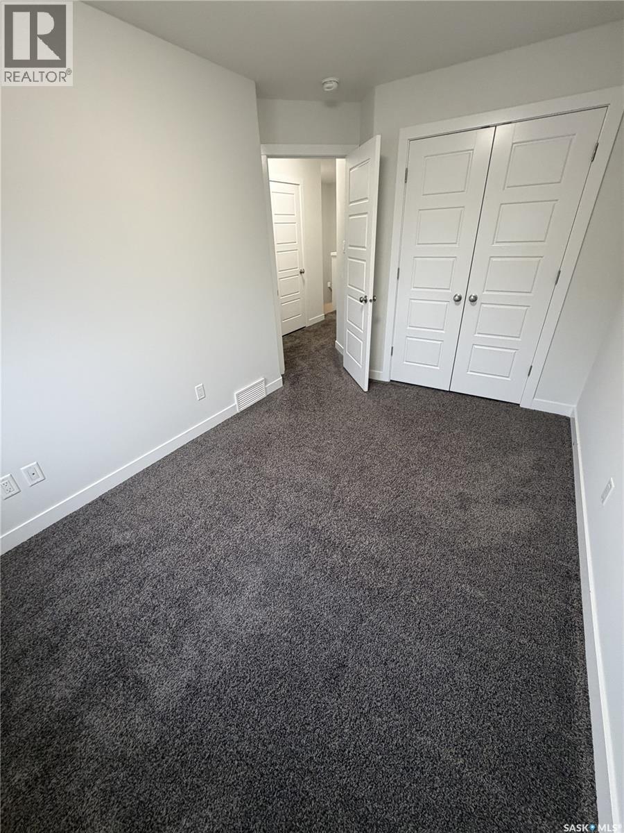 2043 Broder Street, Regina, Saskatchewan  S4N 3S3 - Photo 19 - SK041355