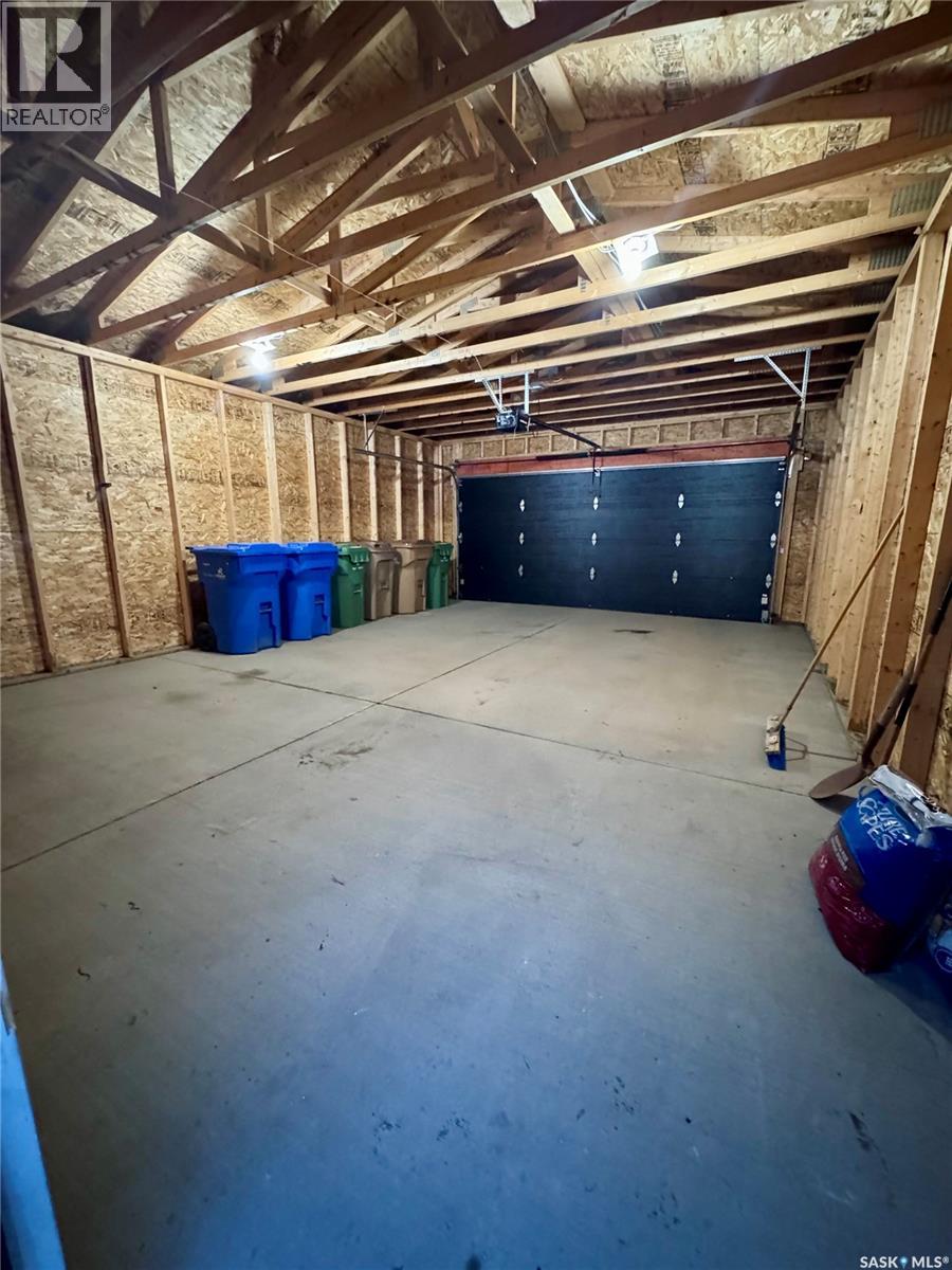 2043 Broder Street, Regina, Saskatchewan  S4N 3S3 - Photo 37 - SK041355