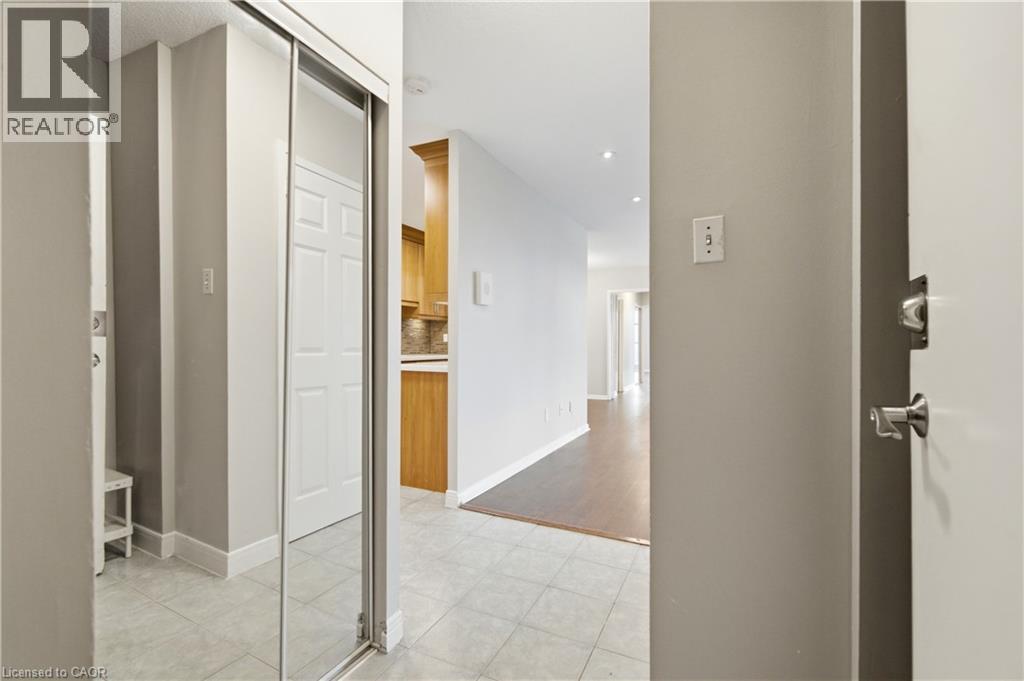 3025 Queen Frederica Drive Unit# 201, Mississauga, Ontario  L4Y 3A1 - Photo 17 - 40843797