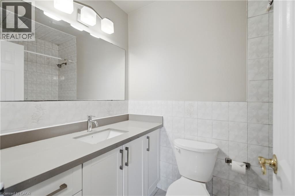 3025 Queen Frederica Drive Unit# 201, Mississauga, Ontario  L4Y 3A1 - Photo 39 - 40843797