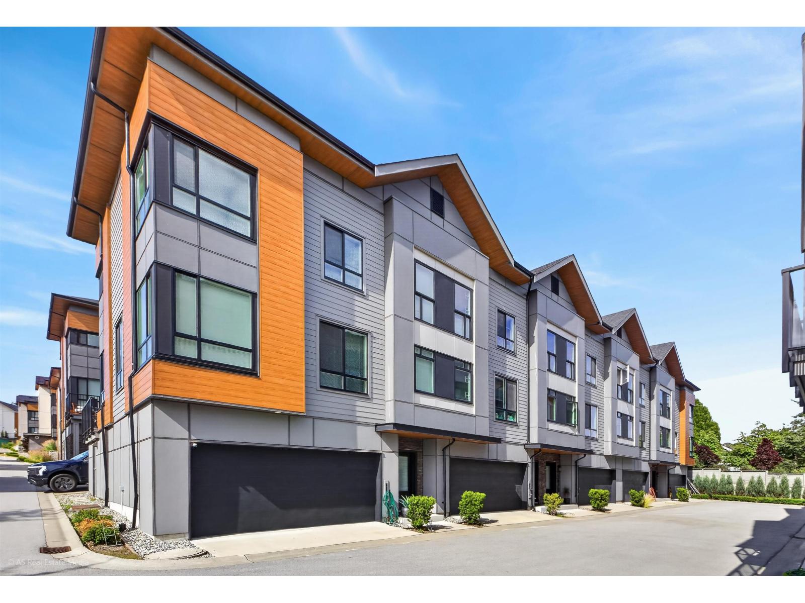 9 15151 EDMUND DRIVE, surrey, British Columbia