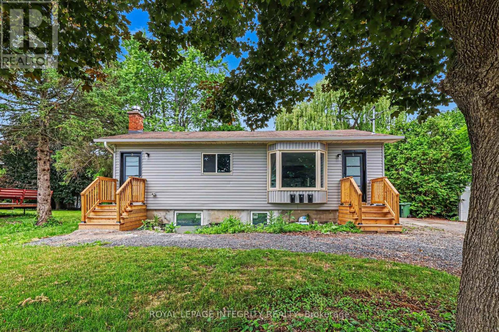 1 - 1936 BELCOURT BOULEVARD, Ottawa, Ontario