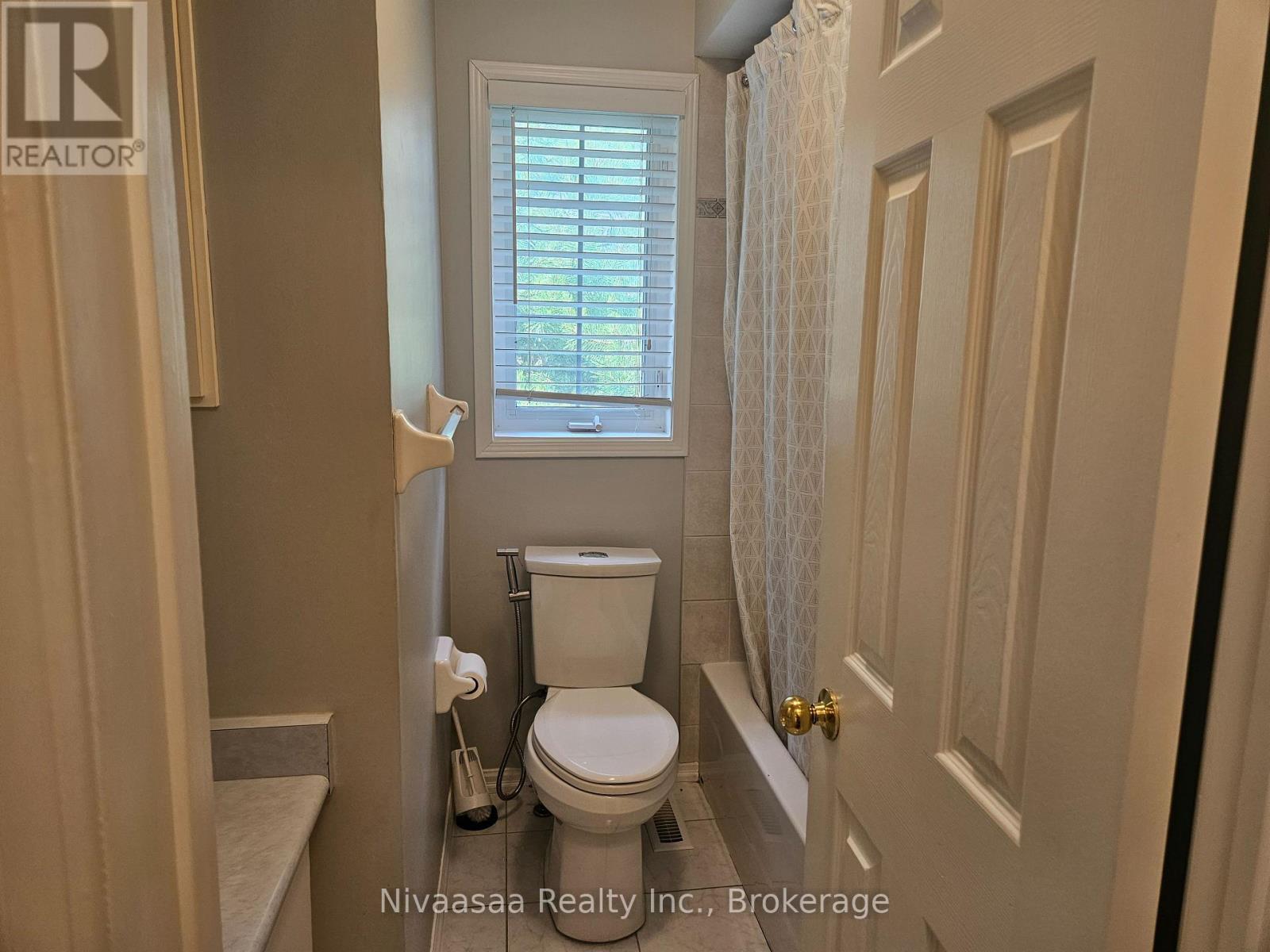 39 - 28 Gilgorm Road, Brampton, Ontario  L6X 4P5 - Photo 18 - W13519090