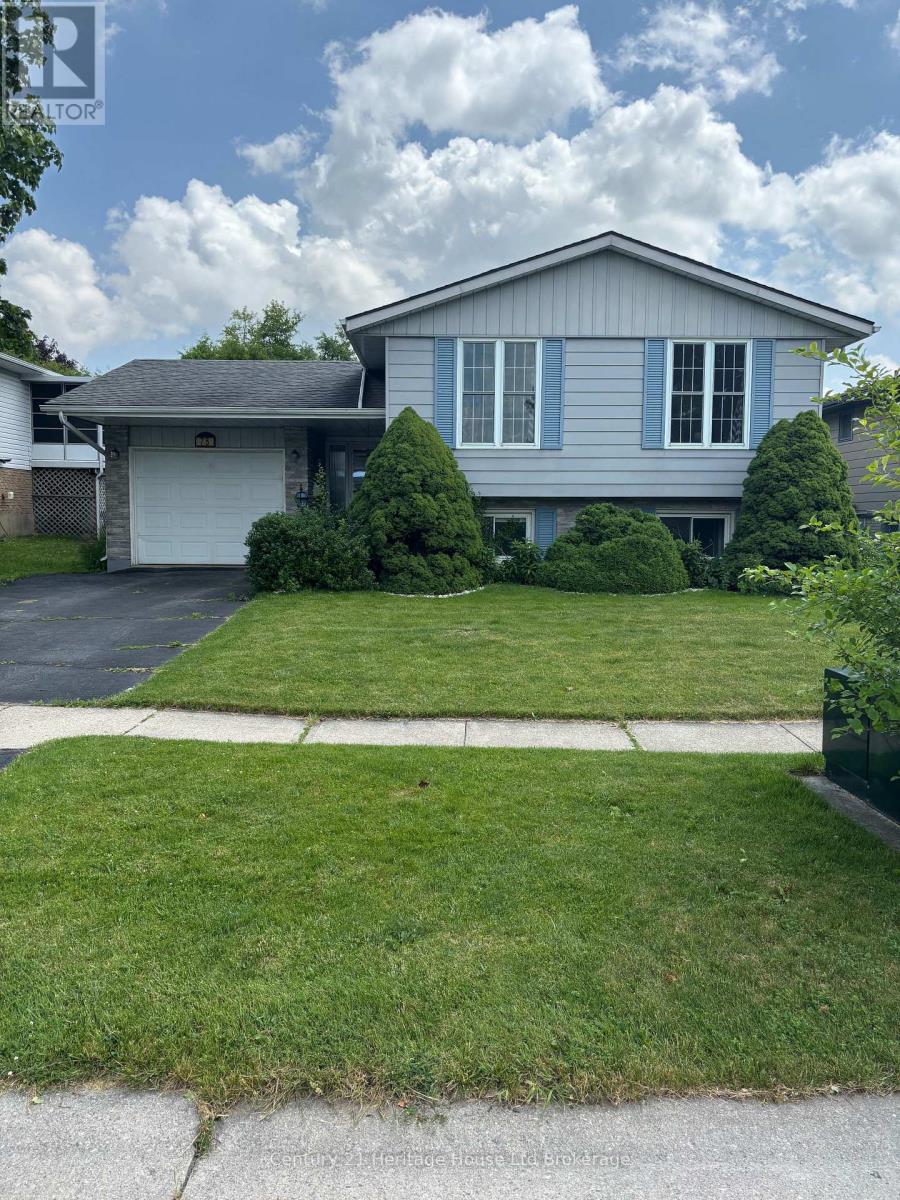 75 CHIPPEWA AVENUE, Woodstock, Ontario