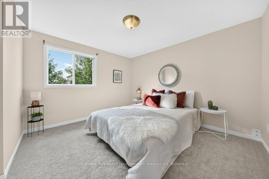 58 Cedarvale Avenue, Guelph, Ontario N1E 6Y3 - Photo 5 - X13519006