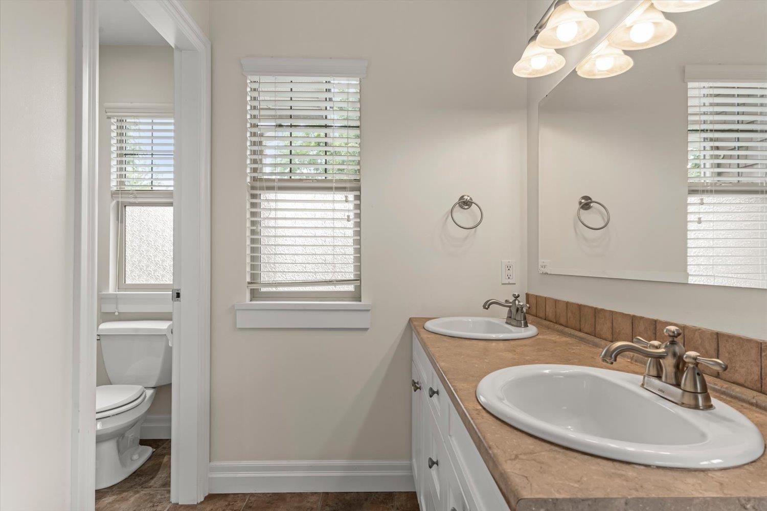 5976 Matsqui Street, Garrison Crossing, Chilliwack, British Columbia  V2R 0G6 - Photo 18 - R3142146