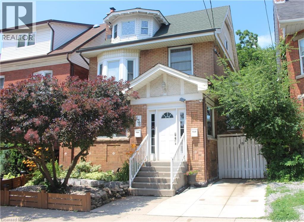 136 ONTARIO Avenue, Hamilton, Ontario