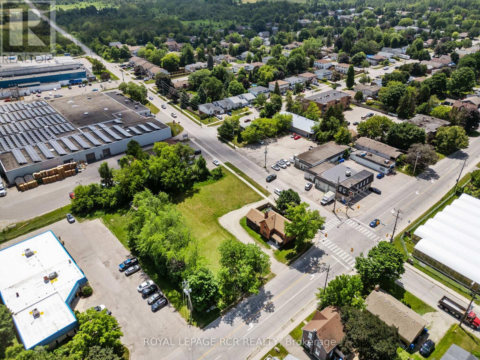 53 Town Line, Orangeville, Ontario L9W 1V3 - Photo 5 - W12992560