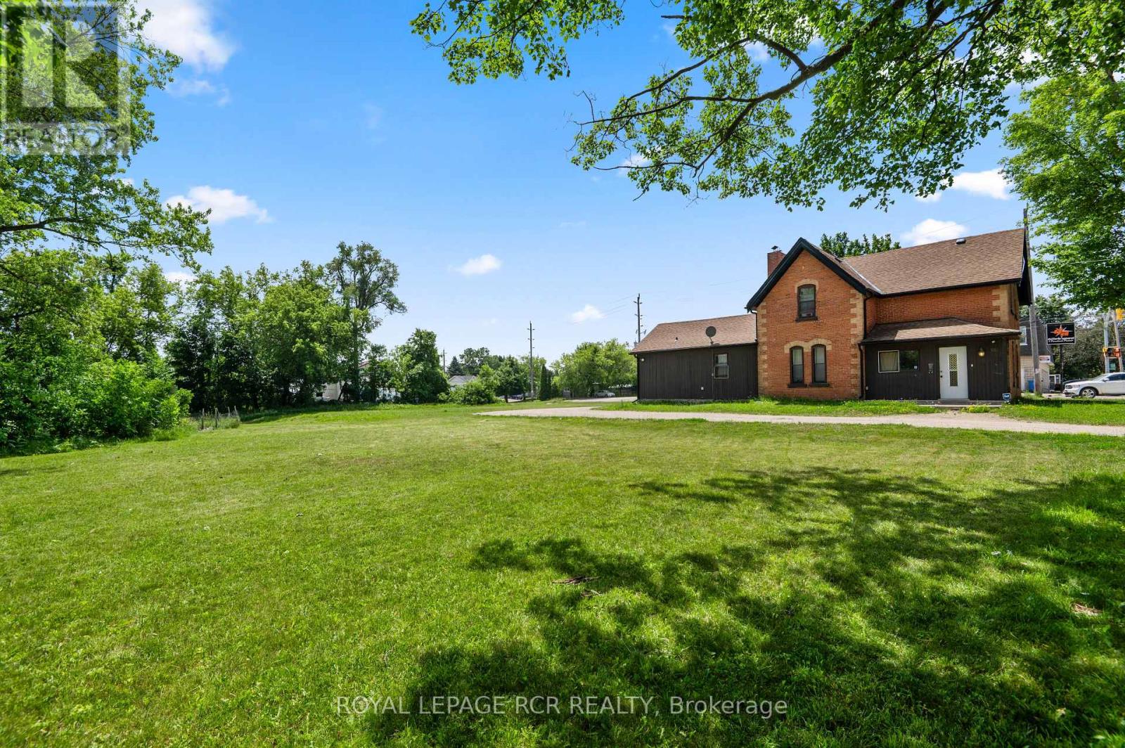 53 Town Line, Orangeville, Ontario L9W 1V3 - Photo 16 - W12992560