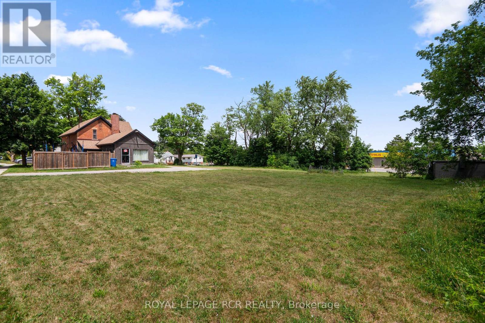 53 Town Line, Orangeville, Ontario L9W 1V3 - Photo 27 - W12992560