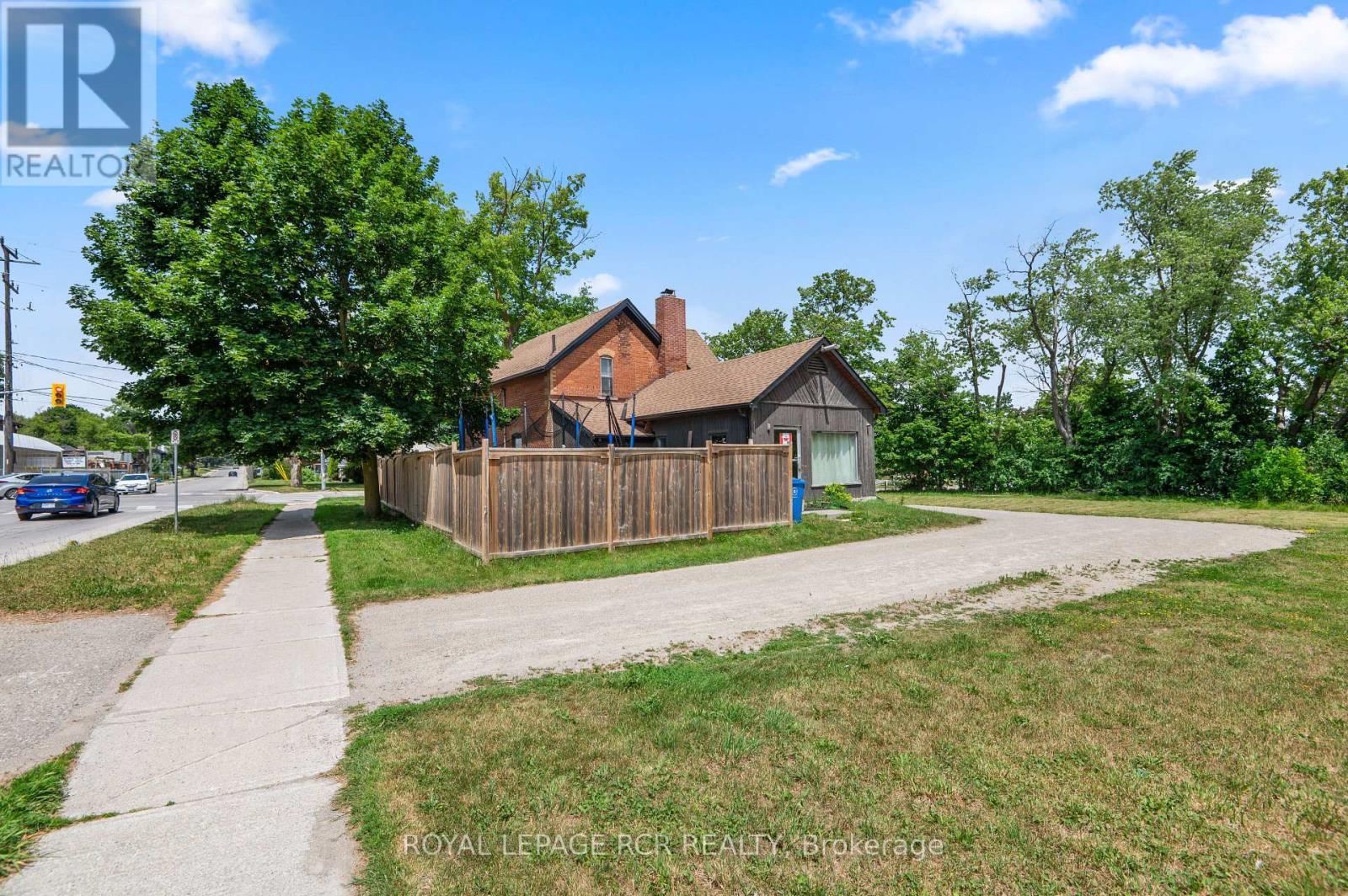 53 Town Line, Orangeville, Ontario L9W 1V3 - Photo 28 - W12992560