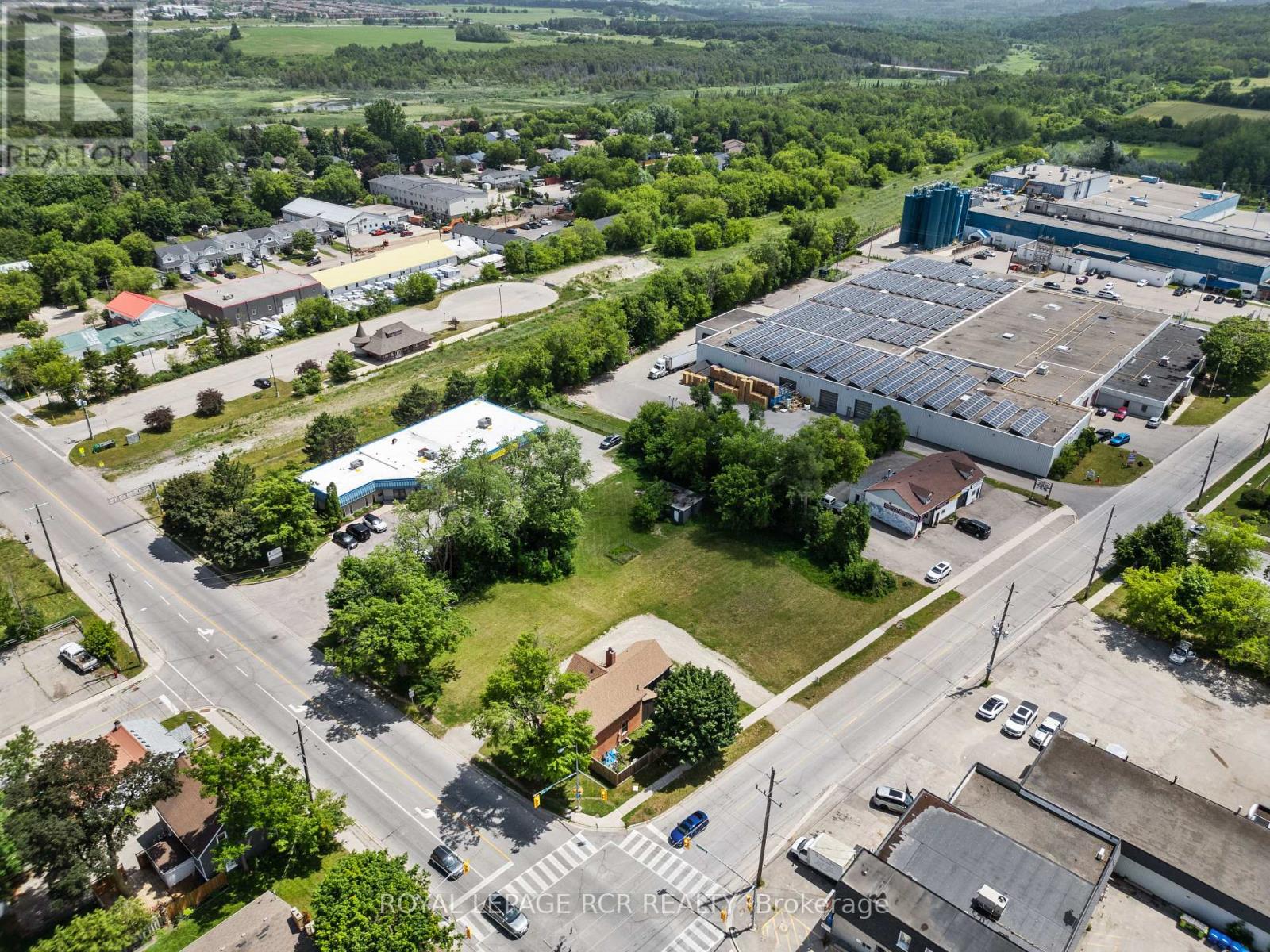 53 Town Line, Orangeville, Ontario L9W 1V3 - Photo 6 - W12992560