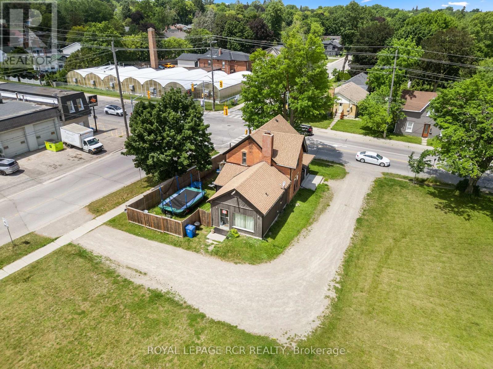 53 Town Line, Orangeville, Ontario L9W 1V3 - Photo 3 - W12992560