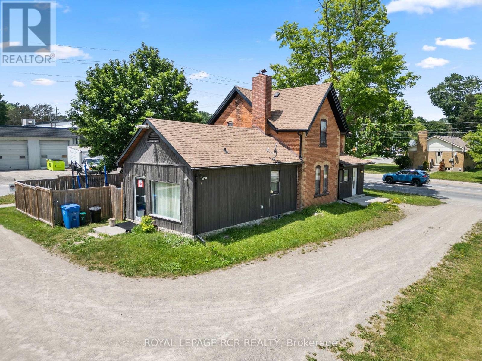 53 Town Line, Orangeville, Ontario L9W 1V3 - Photo 24 - W12992560