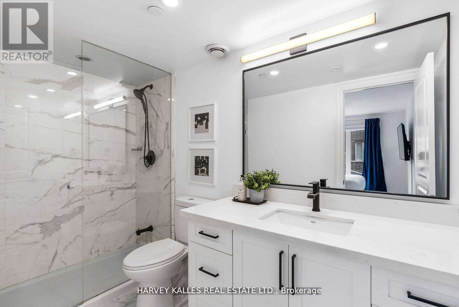 2 - 115 Long Branch, Toronto, Ontario  M8W 1N6 - Photo 18 - W13519012