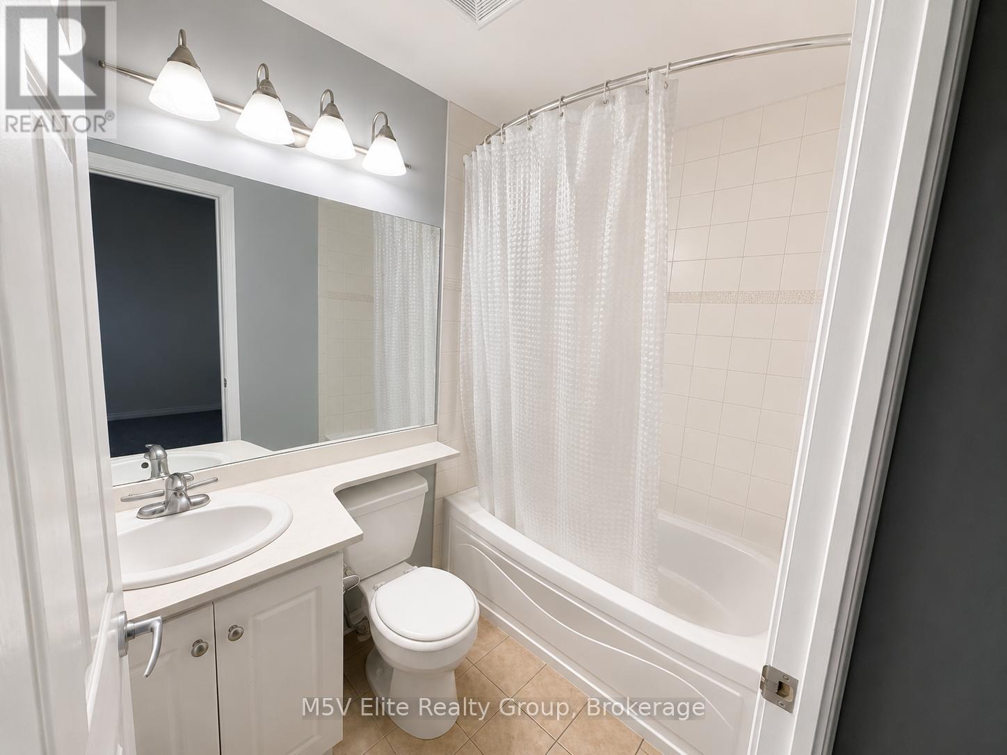 212 - 3504 Hurontario Street, Mississauga, Ontario L5B 0B9 - Photo 5 - W13519080