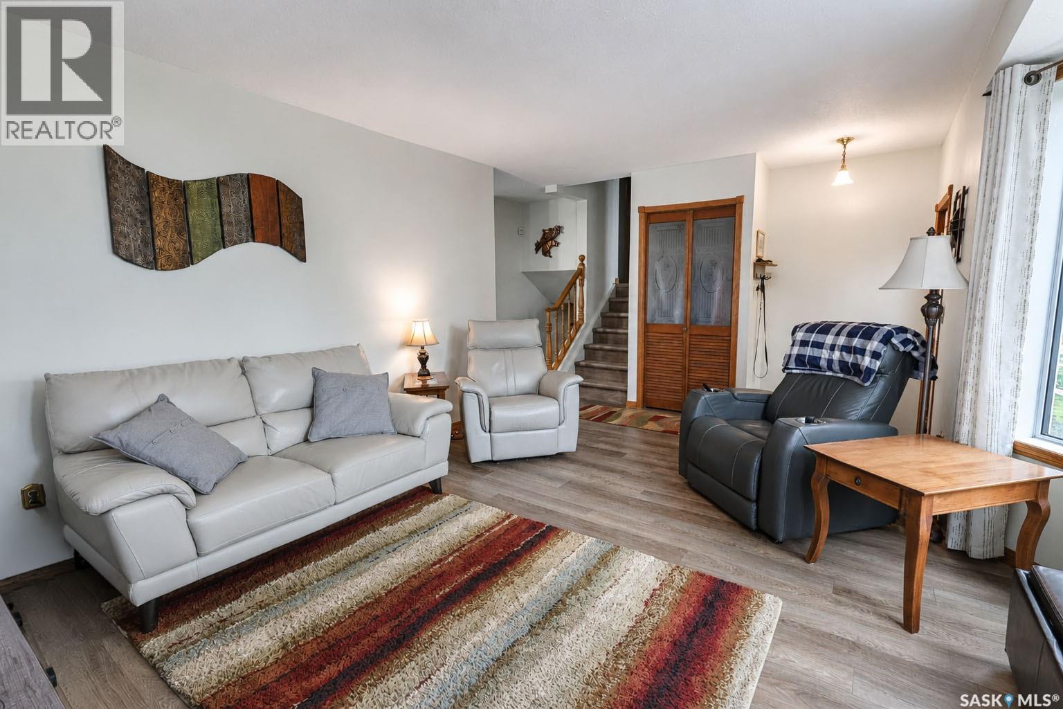 1611 Olive Diefenbaker Drive, Prince Albert, Saskatchewan  S6V 7V9 - Photo 5 - SK041162