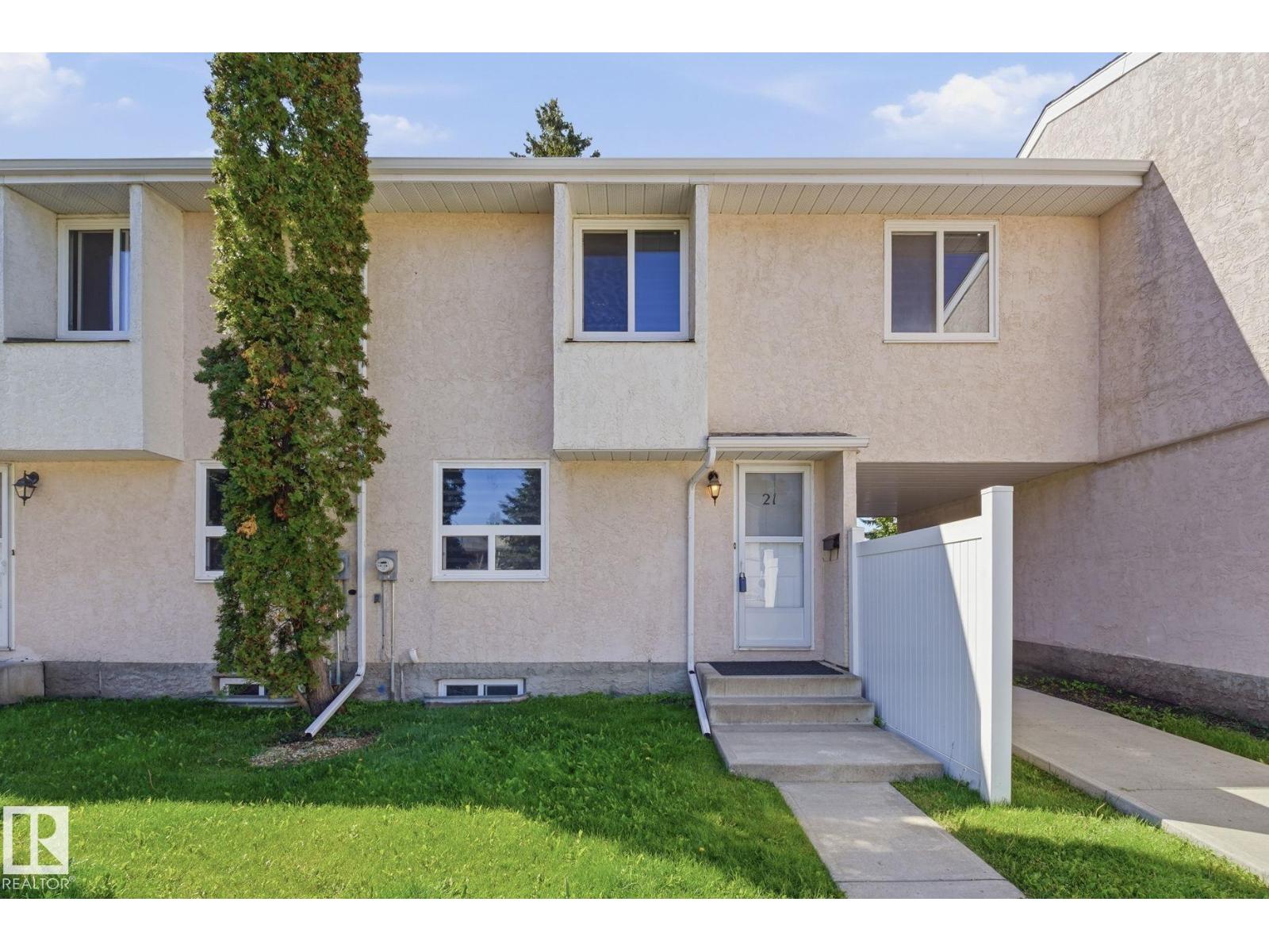 21 Lakewood Vg NW, Edmonton, Alberta  T6K 2B3 - Photo 1 - E4496923