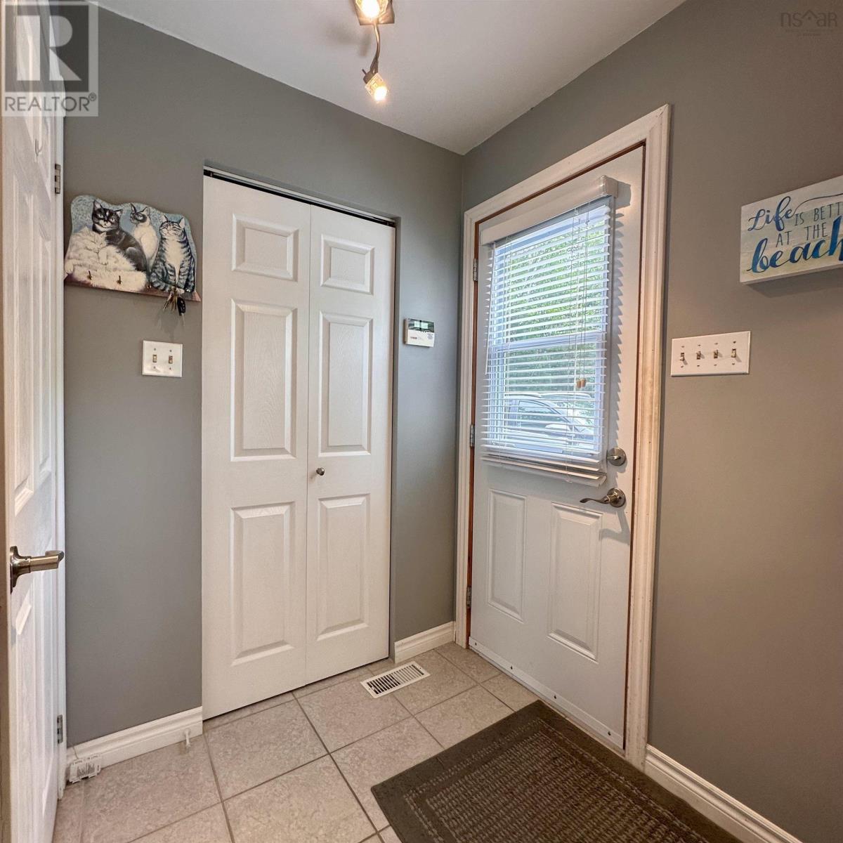126 Wilkies Cove Road, Middle Lahave, Nova Scotia  B4V 2Y4 - Photo 3 - 202616452