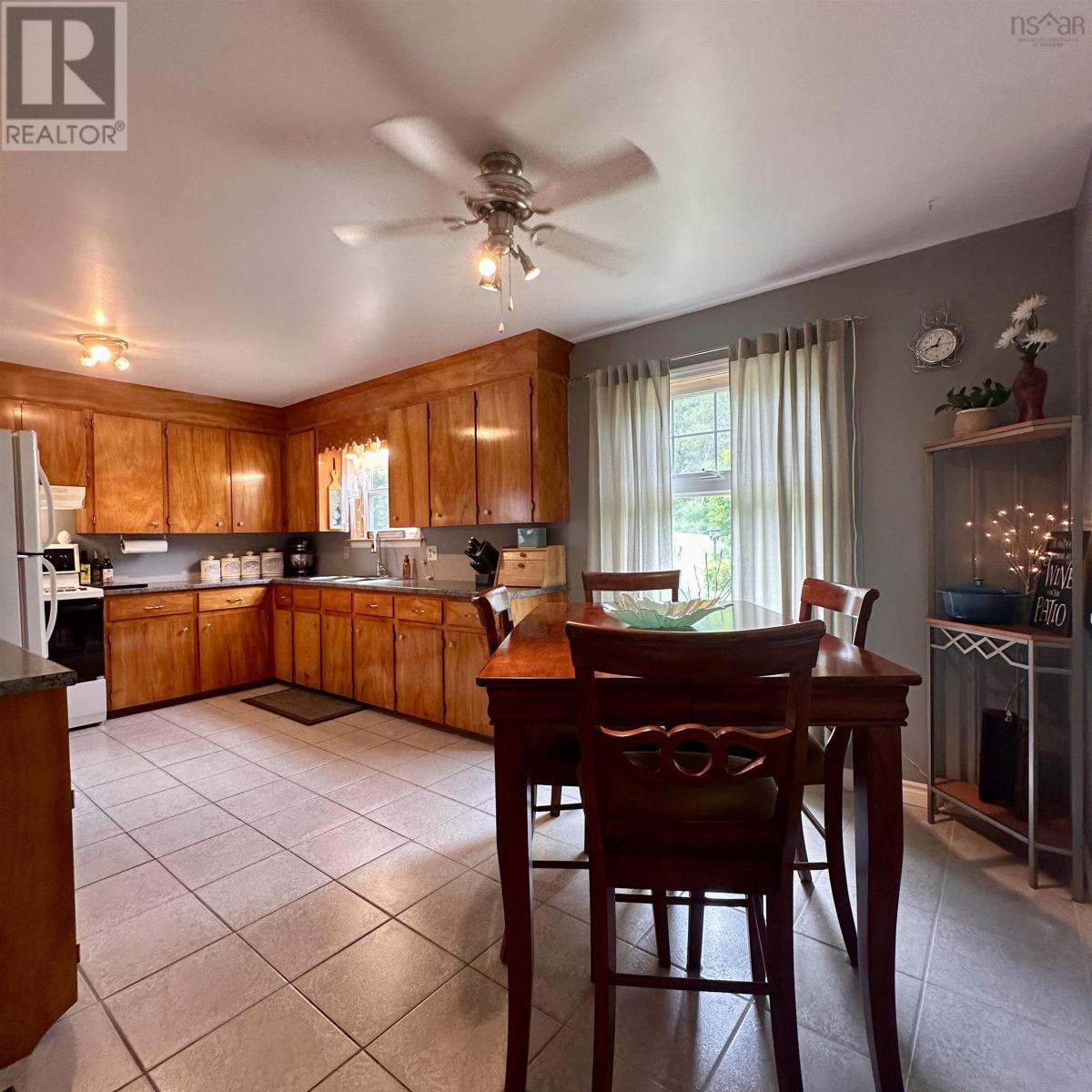 126 Wilkies Cove Road, Middle Lahave, Nova Scotia  B4V 2Y4 - Photo 7 - 202616452