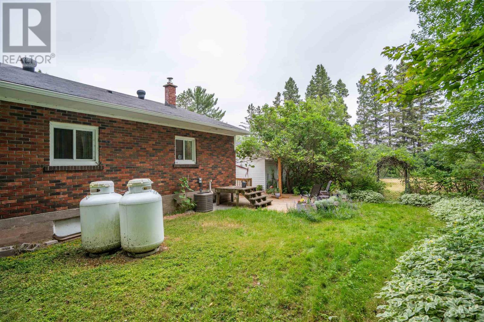 385 Lake George Rd E, Laird Township, Ontario  P0S 1C0 - Photo 25 - SM261682