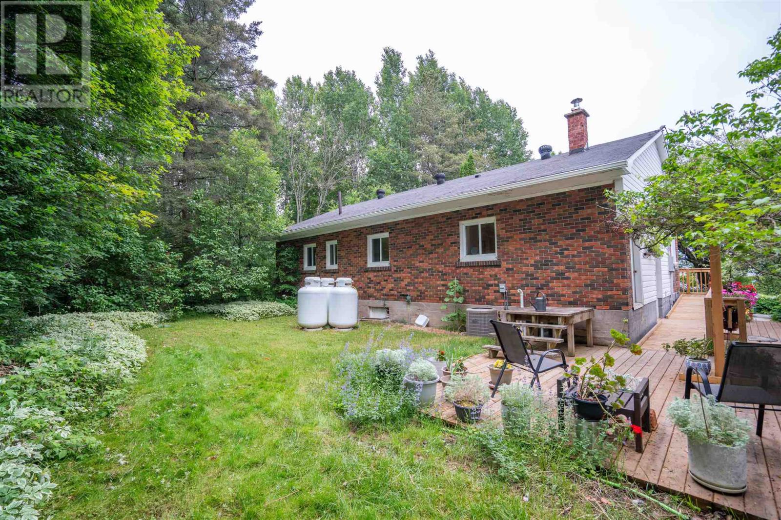 385 Lake George Rd E, Laird Township, Ontario  P0S 1C0 - Photo 24 - SM261682
