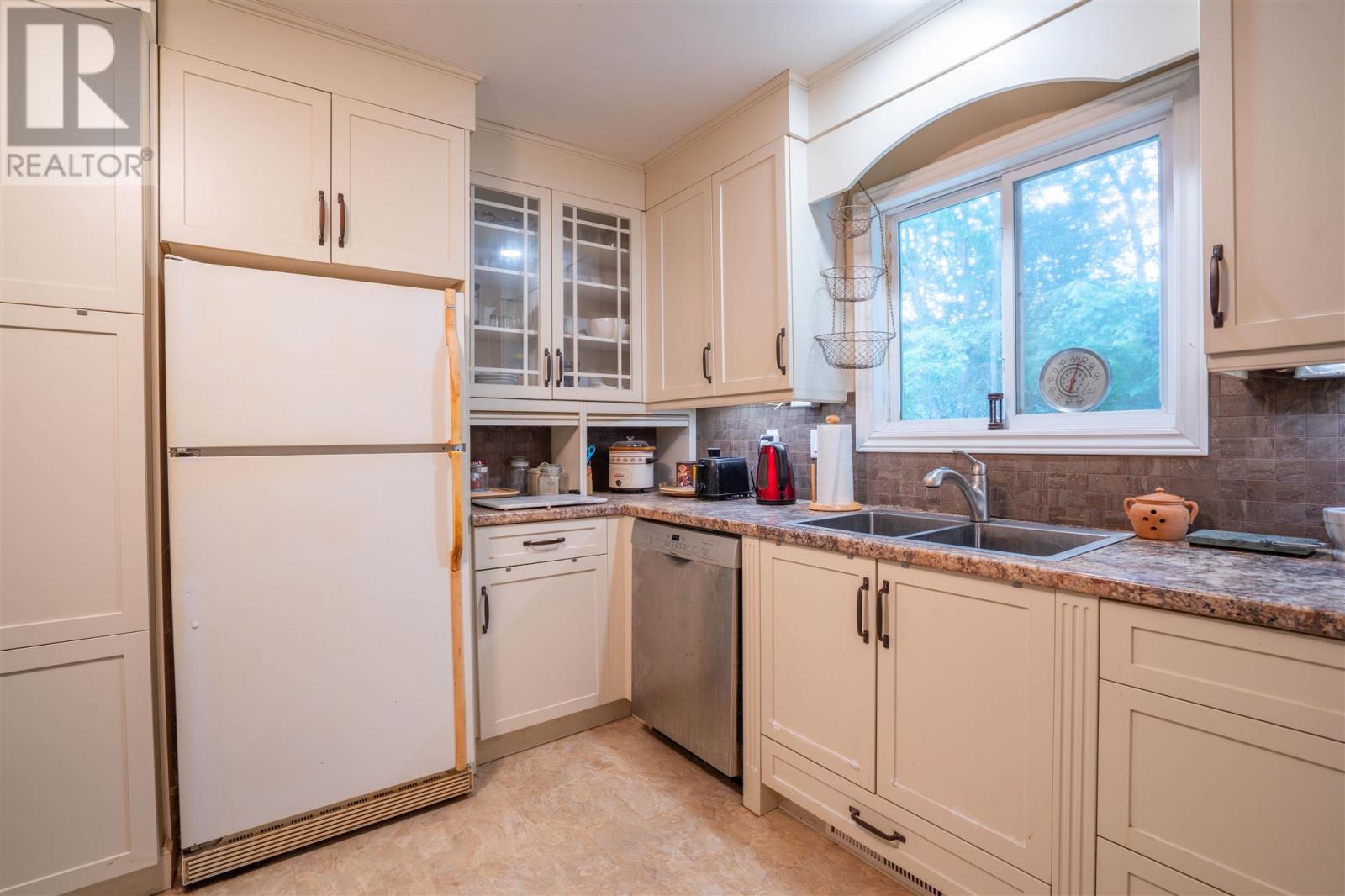 385 Lake George Rd E, Laird Township, Ontario  P0S 1C0 - Photo 9 - SM261682