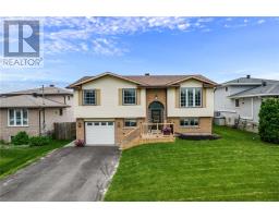 95 O'Neil Drive E, Garson, Ontario