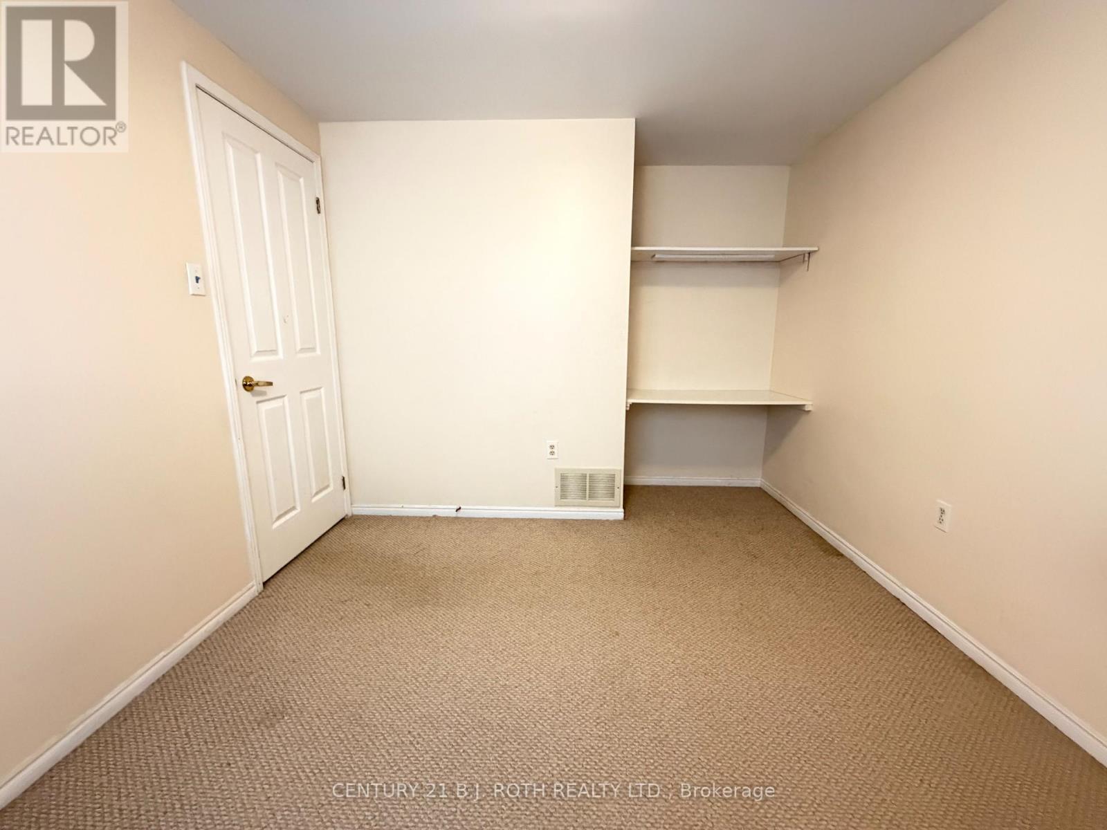 Upper - 29 Irwin Drive, Barrie, Ontario  L4N 7A6 - Photo 25 - S13426156