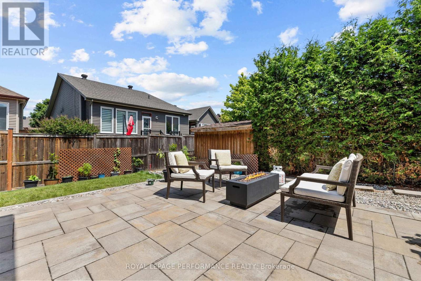 15 York Crossing, Russell, Ontario  K4R 0C4 - Photo 33 - X13248534
